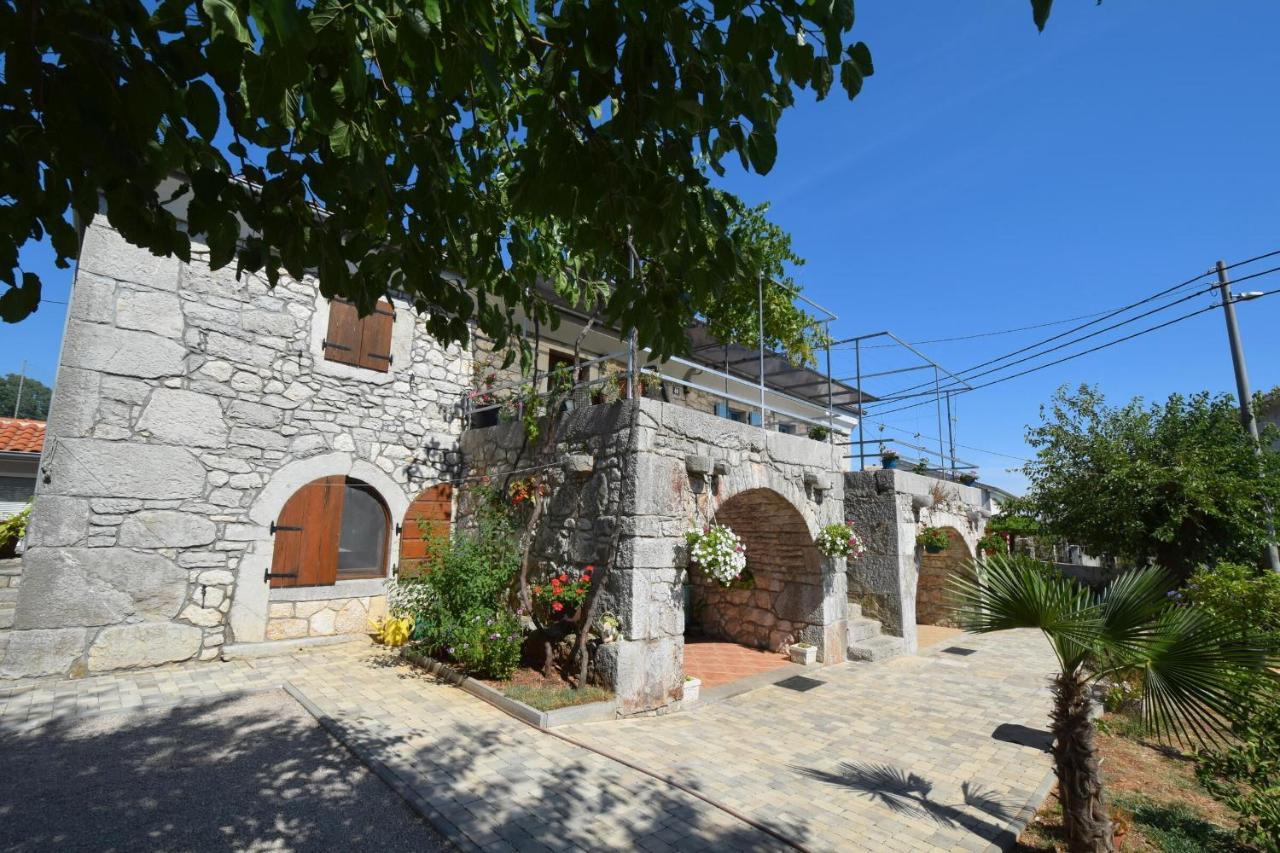 Apartments Depope Vrh  Exterior photo