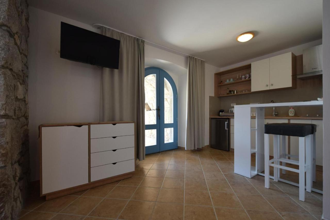 Apartments Depope Vrh  Exterior photo